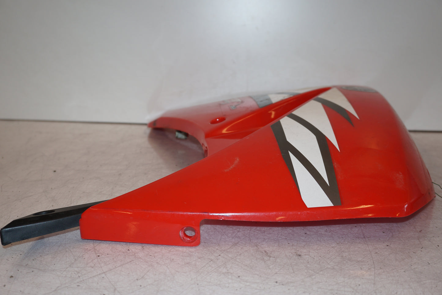 Höger sida på Sidopanel från en Yamaha XT 125 X -2005 motorcykel.