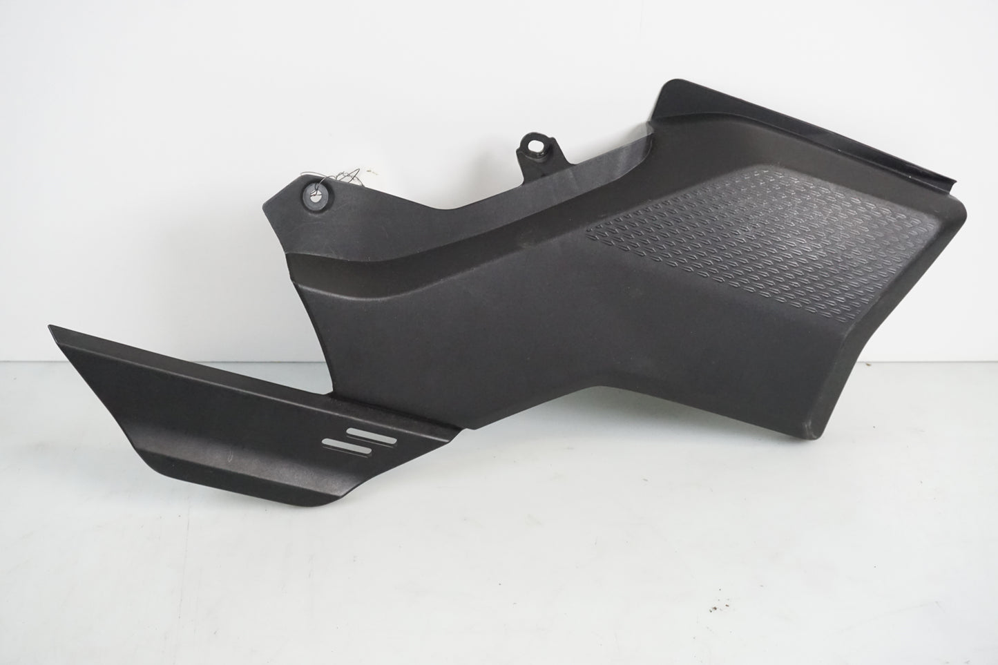 Framsidan på Sidopanel från en Honda CTX 1300 -2014 motorcykel.