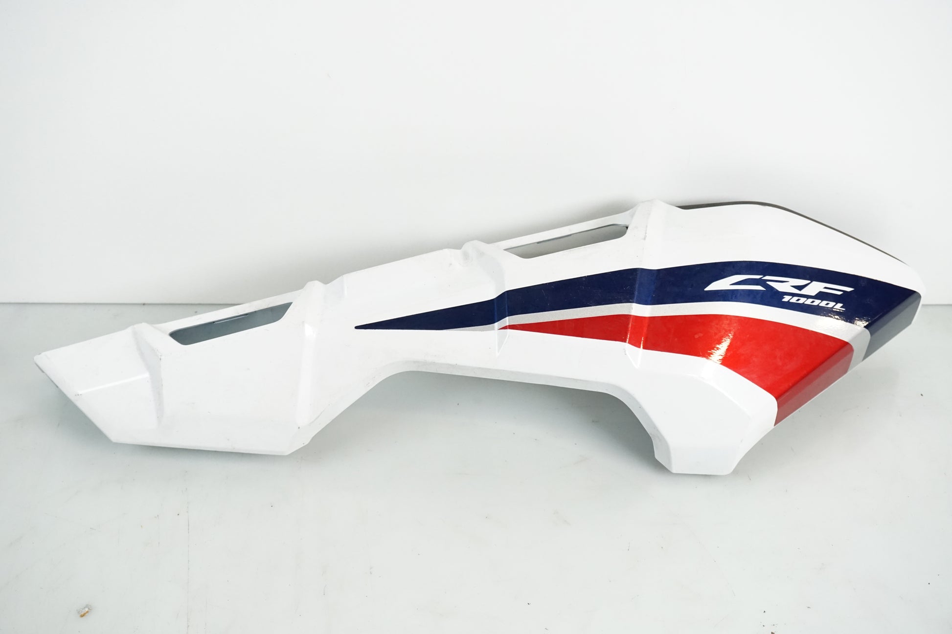 Framsidan på Bakvinge från en Honda CRF 1000 Africa Twin -2016 motorcykel.