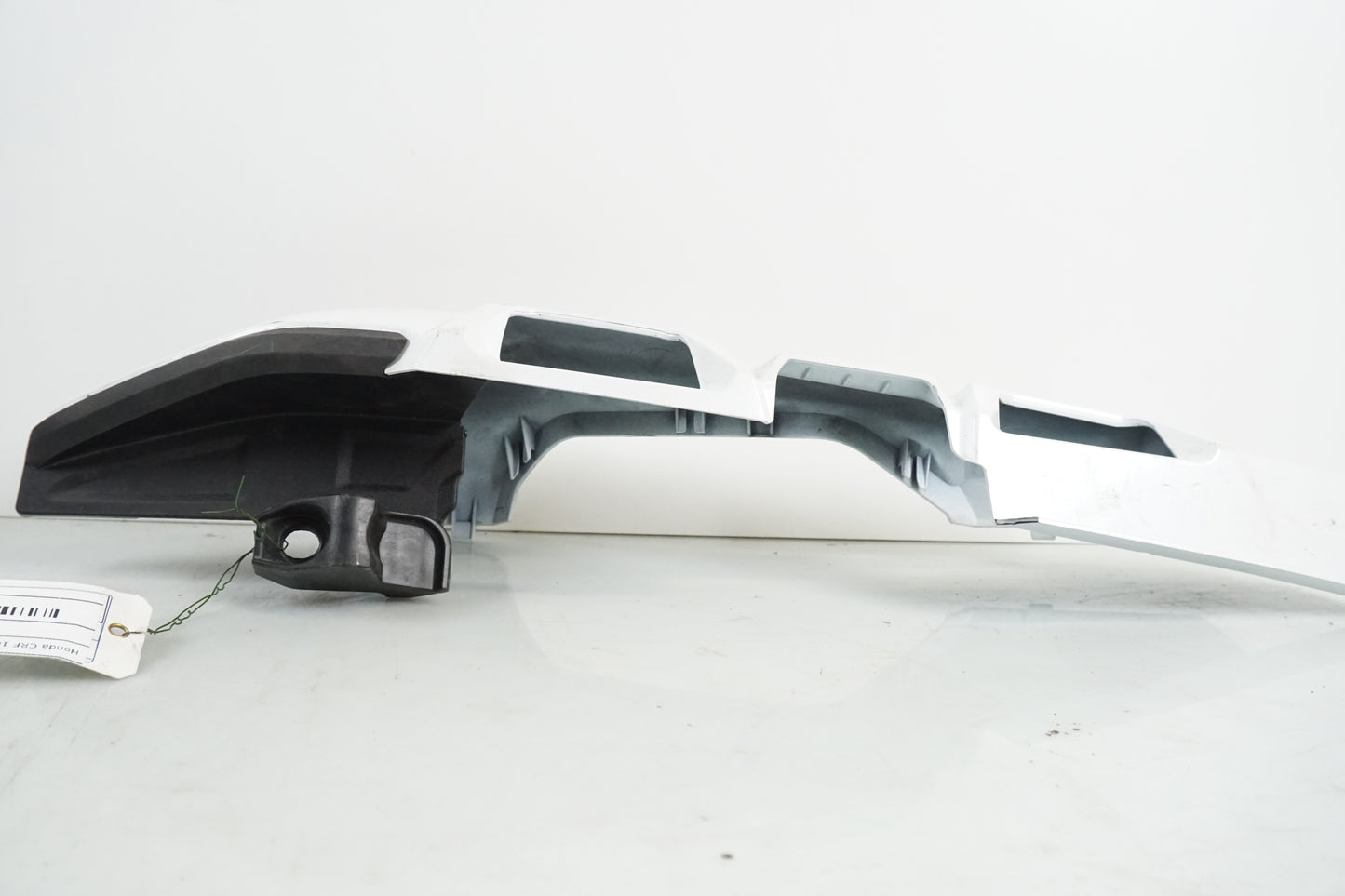 Höger sida på Bakvinge från en Honda CRF 1000 Africa Twin -2016 motorcykel.