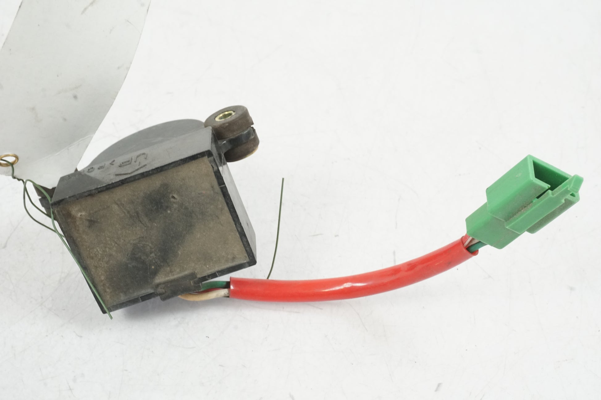 Höger sida på Tilt Sensor från en Honda CBR 900 RR -2000 motorcykel.