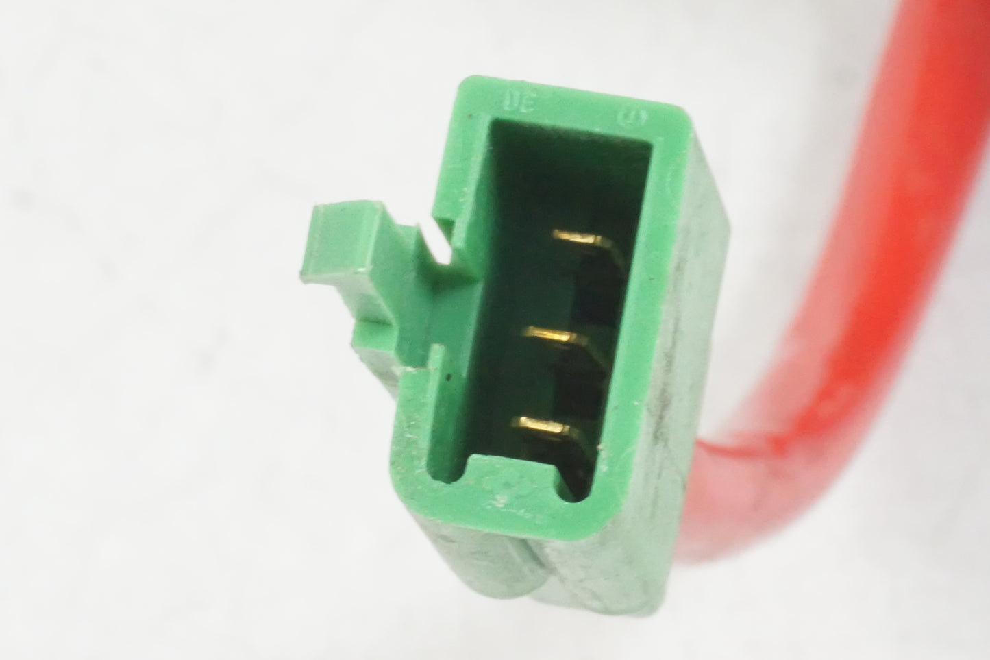 Vänster sida på Tilt Sensor från en Honda CBR 900 RR -2000 motorcykel.