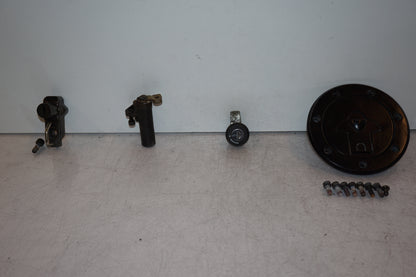 Framsidan på Låssats från en Kawasaki ZZR 1100 -1998 motorcykel.