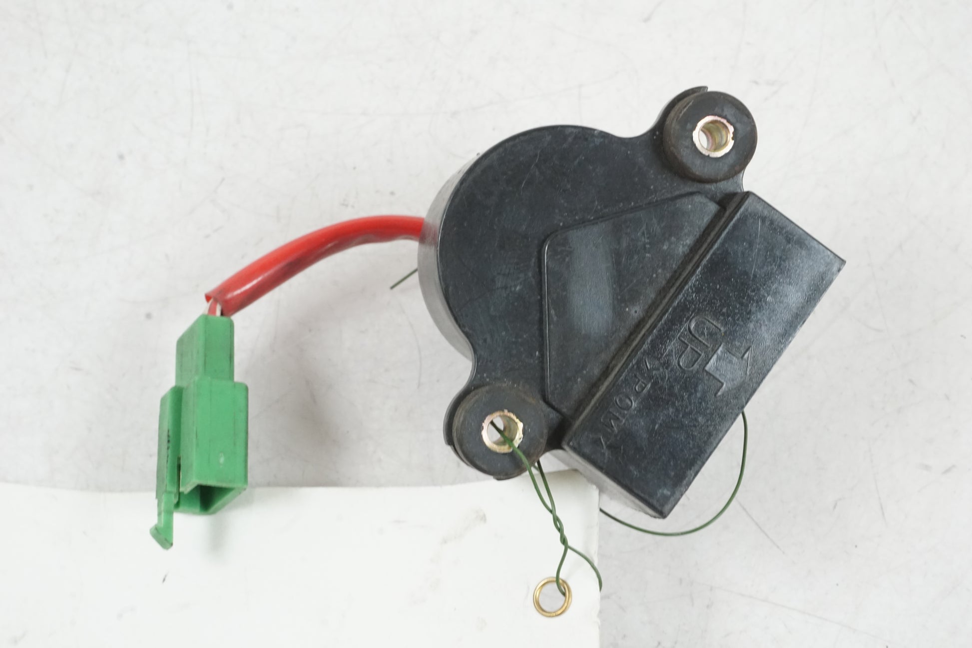 Höger sida på Tilt Sensor från en Honda CBR 900 RR -2000 motorcykel.