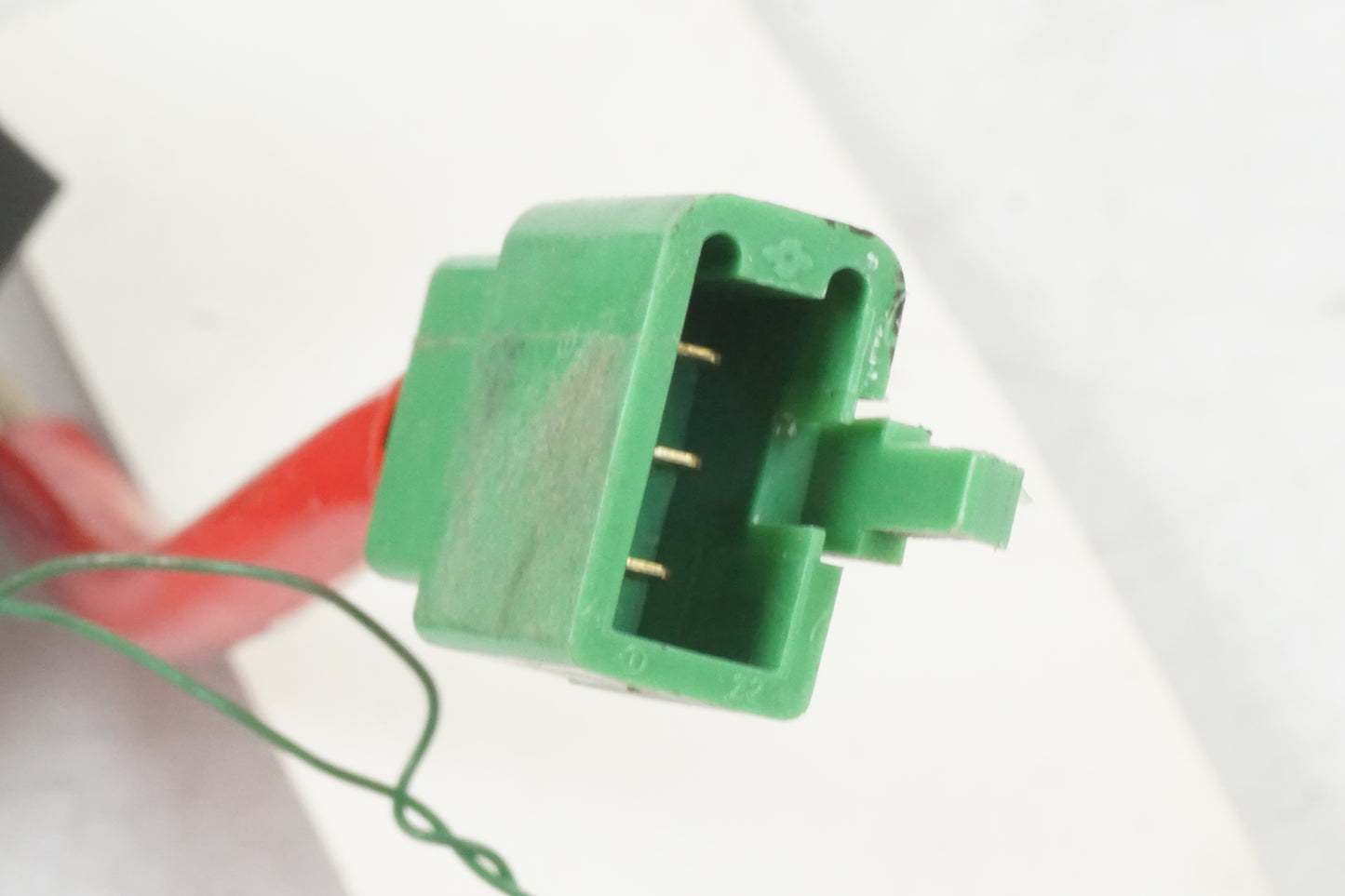 Vänster sida på Tilt Sensor från en Honda CBR 1100 XX -2000 motorcykel.