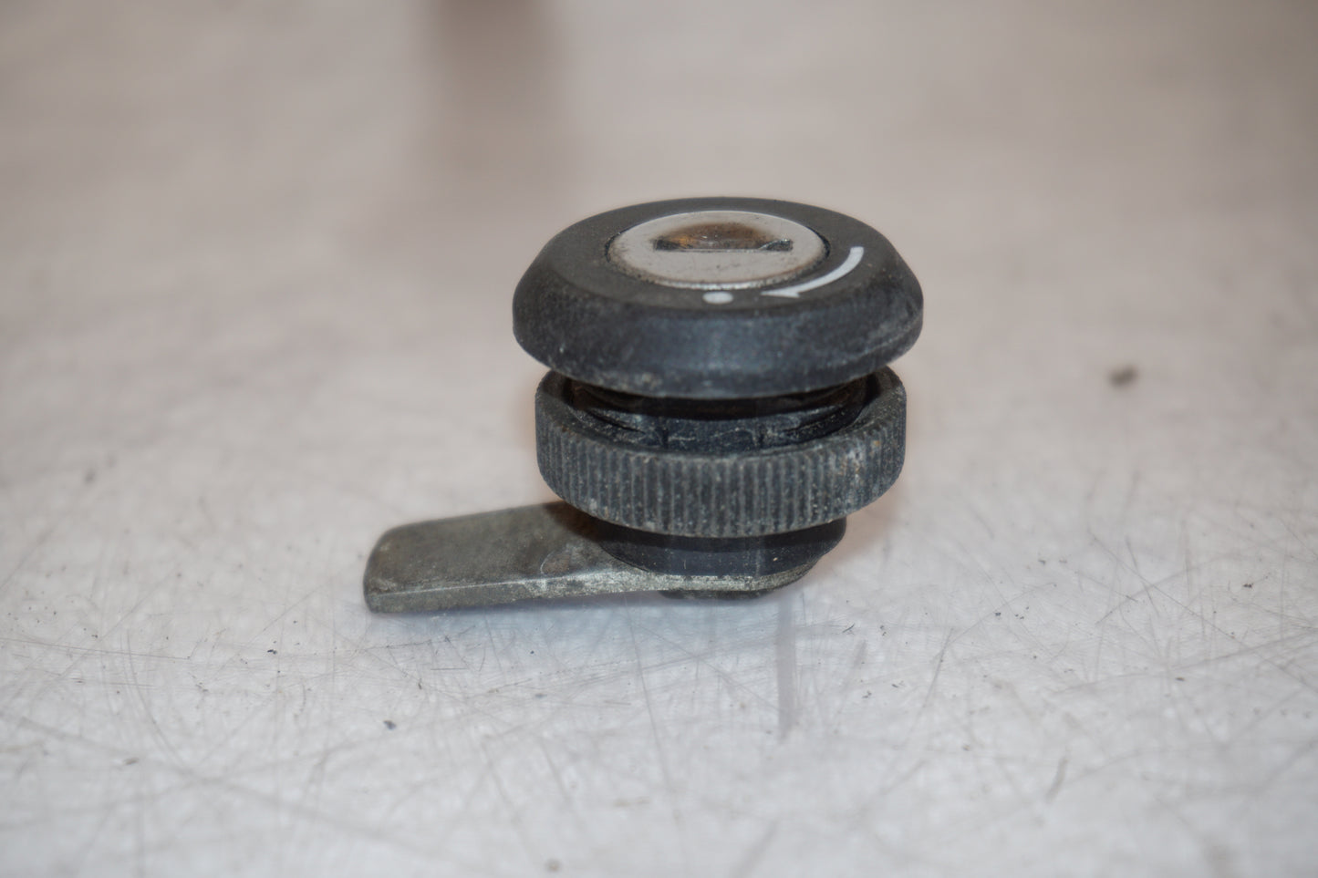 Extrabilder på Låssats från en Kawasaki ZZR 1100 -1998 motorcykel.