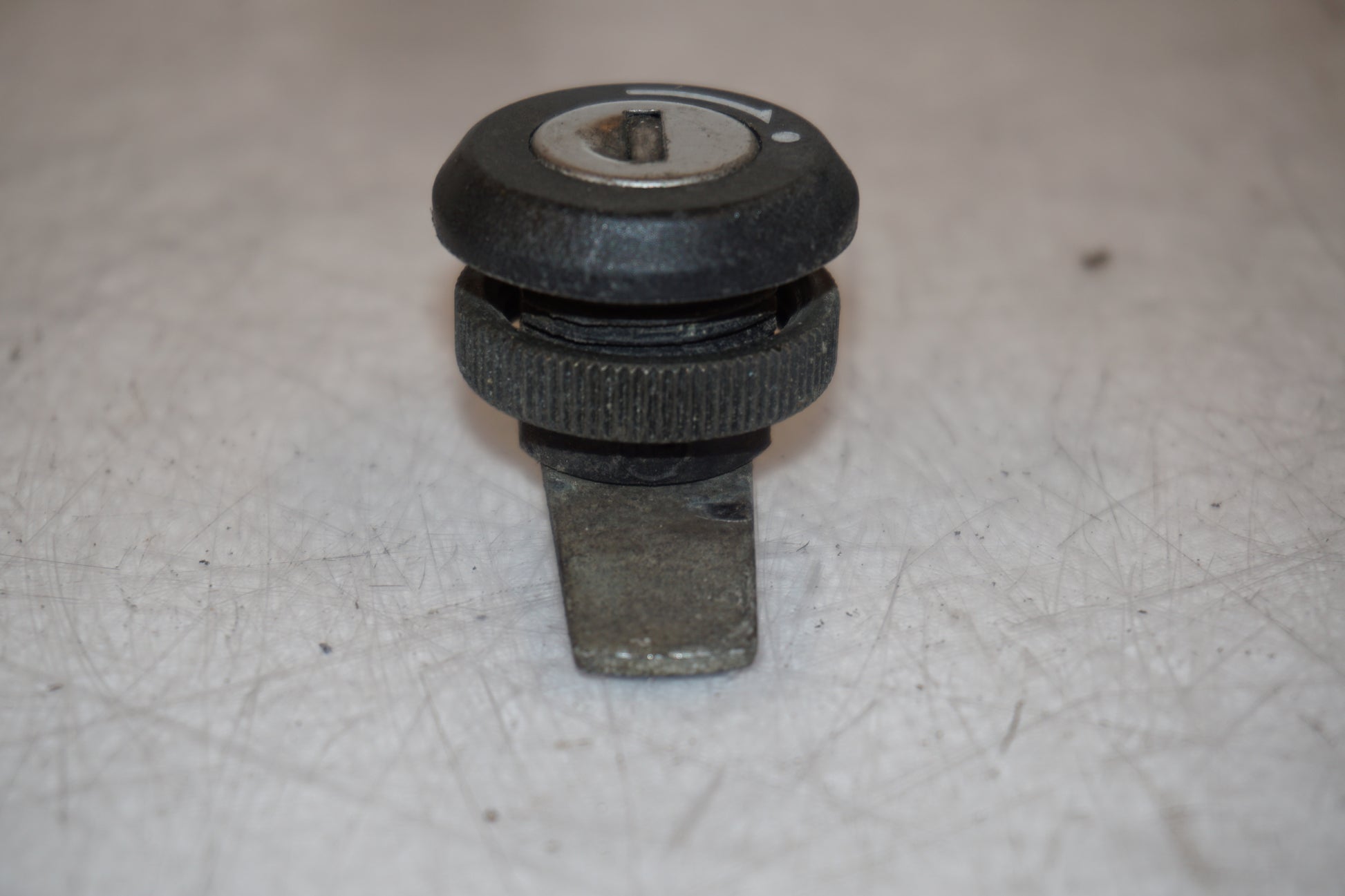 Extrabilder på Låssats från en Kawasaki ZZR 1100 -1998 motorcykel.