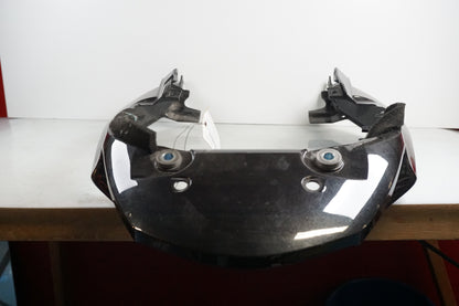 Vänster sida på Bakvinge från en Honda XL 1000 V -2008 motorcykel.