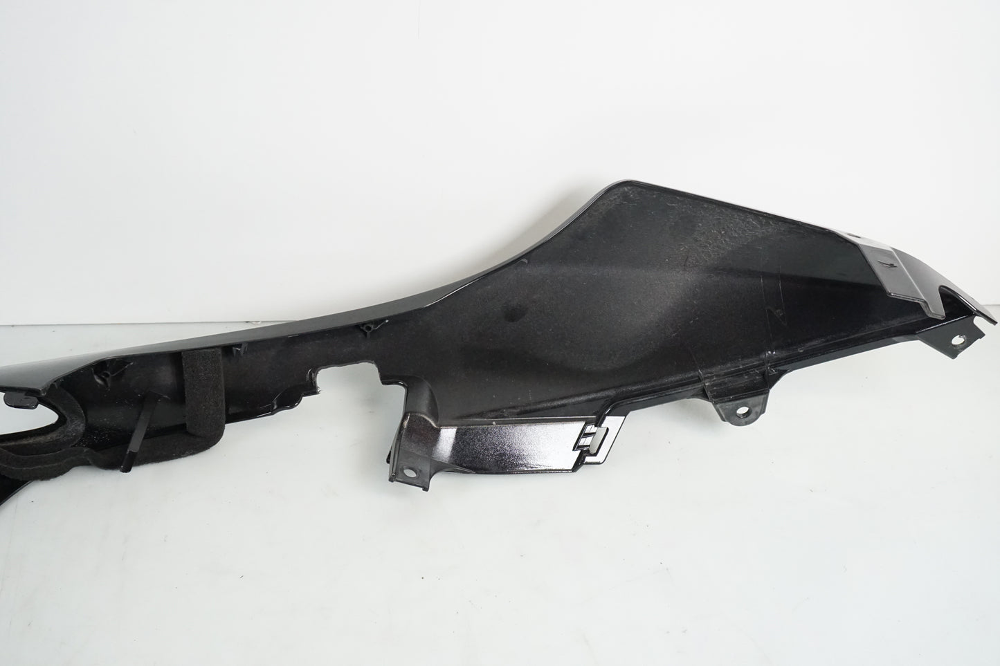 Extrabild1 på Bakvinge från en Honda XL 1000 V -2008 motorcykel.