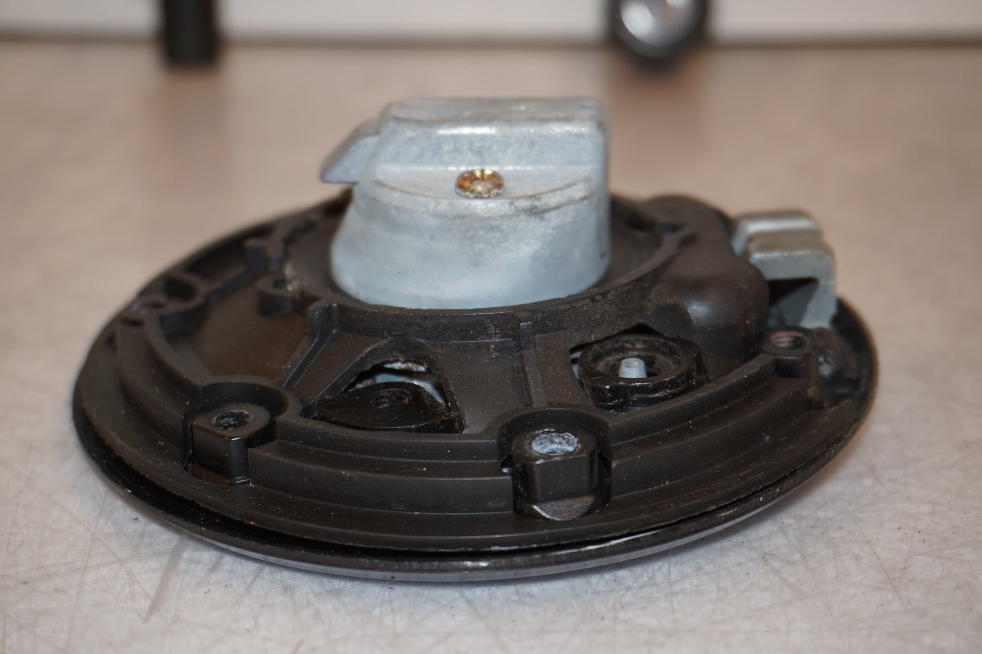 Extrabilder på Låssats från en Kawasaki ZZR 1100 -1998 motorcykel.