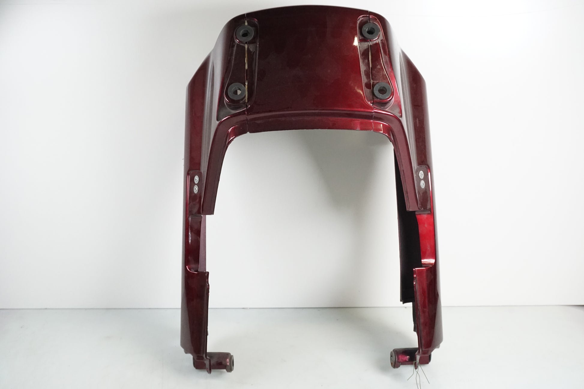 Framsidan på Bakvinge från en Honda ST 1100 -1998 motorcykel.