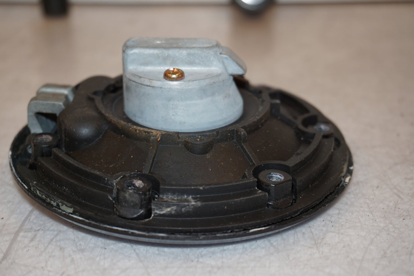 Extrabilder på Låssats från en Kawasaki ZZR 1100 -1998 motorcykel.