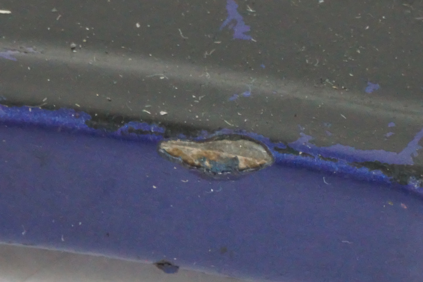 Höger sida på Fotpinnefäste från en Buell X1 Lightning -2002 motorcykel.