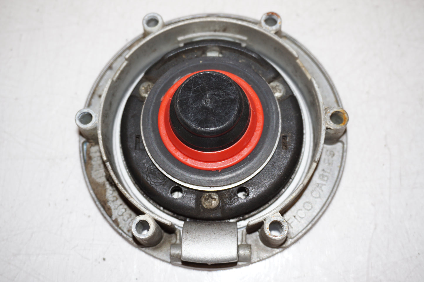 Extrabild4 på Låssats från en BMW K 1200 RS -2003 motorcykel.