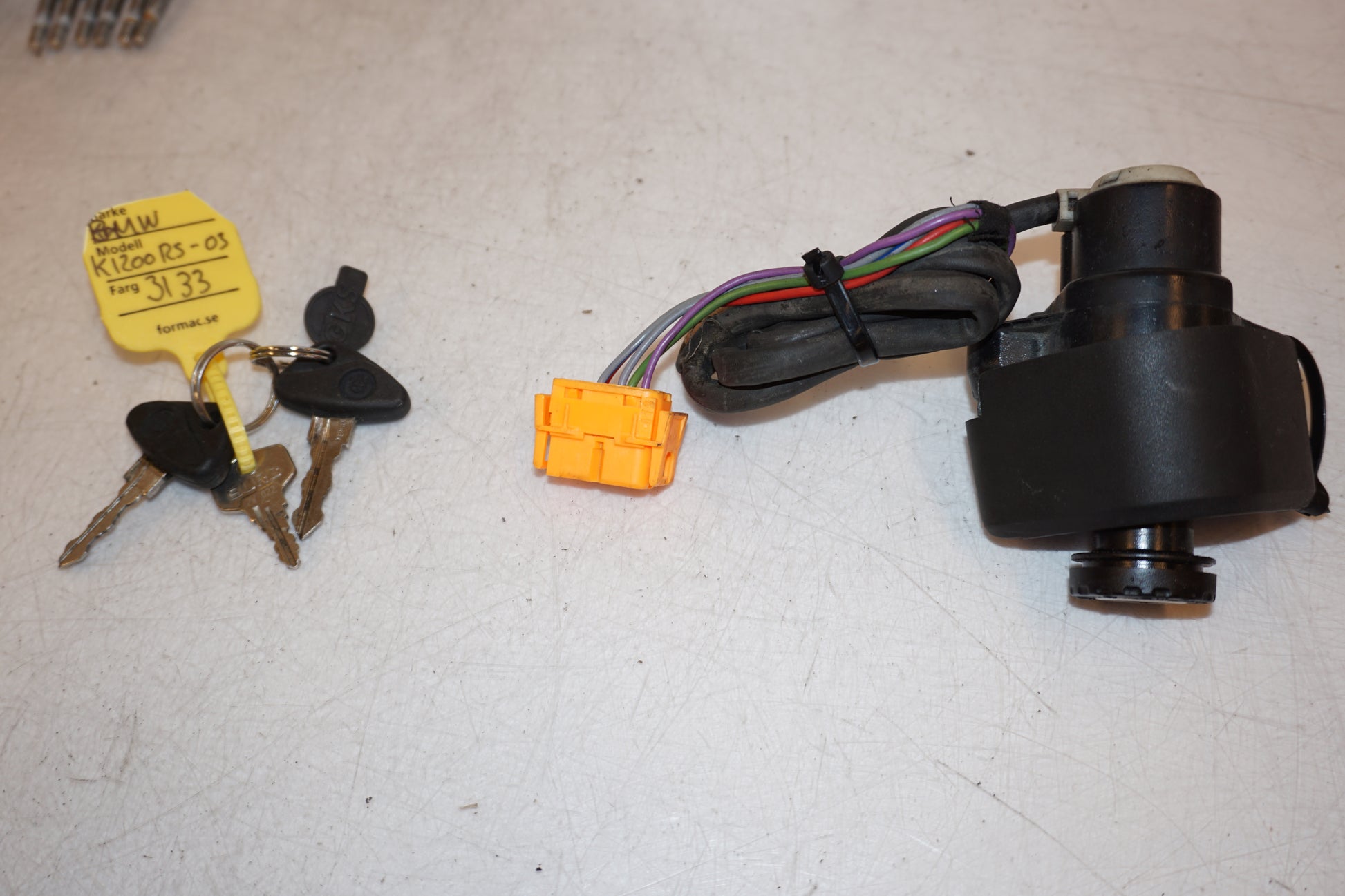 Extrabilder på Låssats från en BMW K 1200 RS -2003 motorcykel.