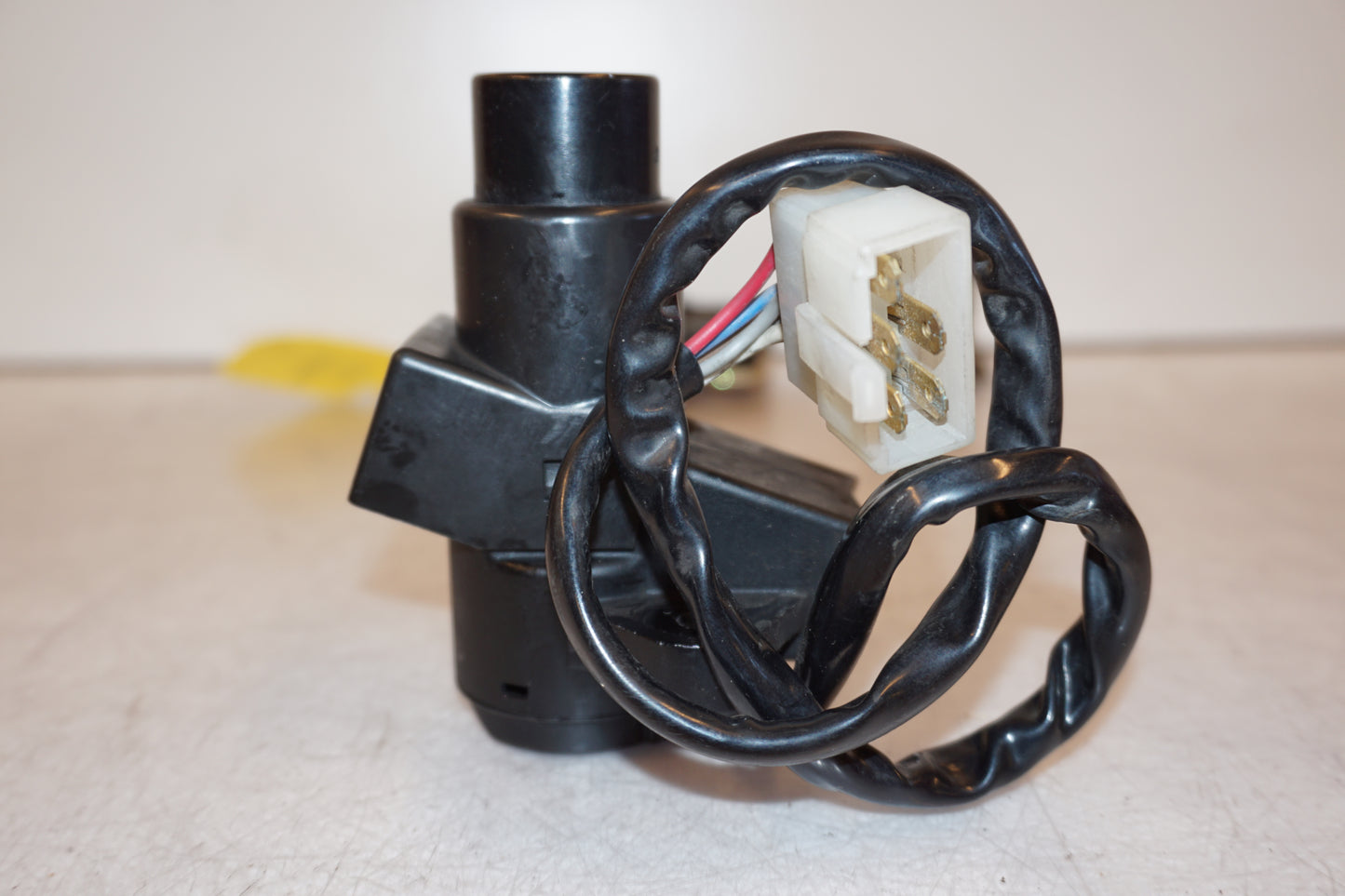 Snett nerifrån på Låssats från en Kawasaki ZZR 1200 -2002 motorcykel.