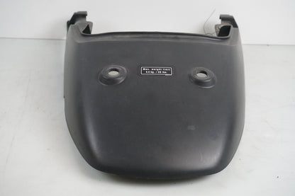 Baksidan på Bakvinge från en Honda XL 650 V -2004 motorcykel.