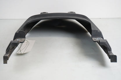 Vänster sida på Bakvinge från en Honda XL 650 V -2004 motorcykel.