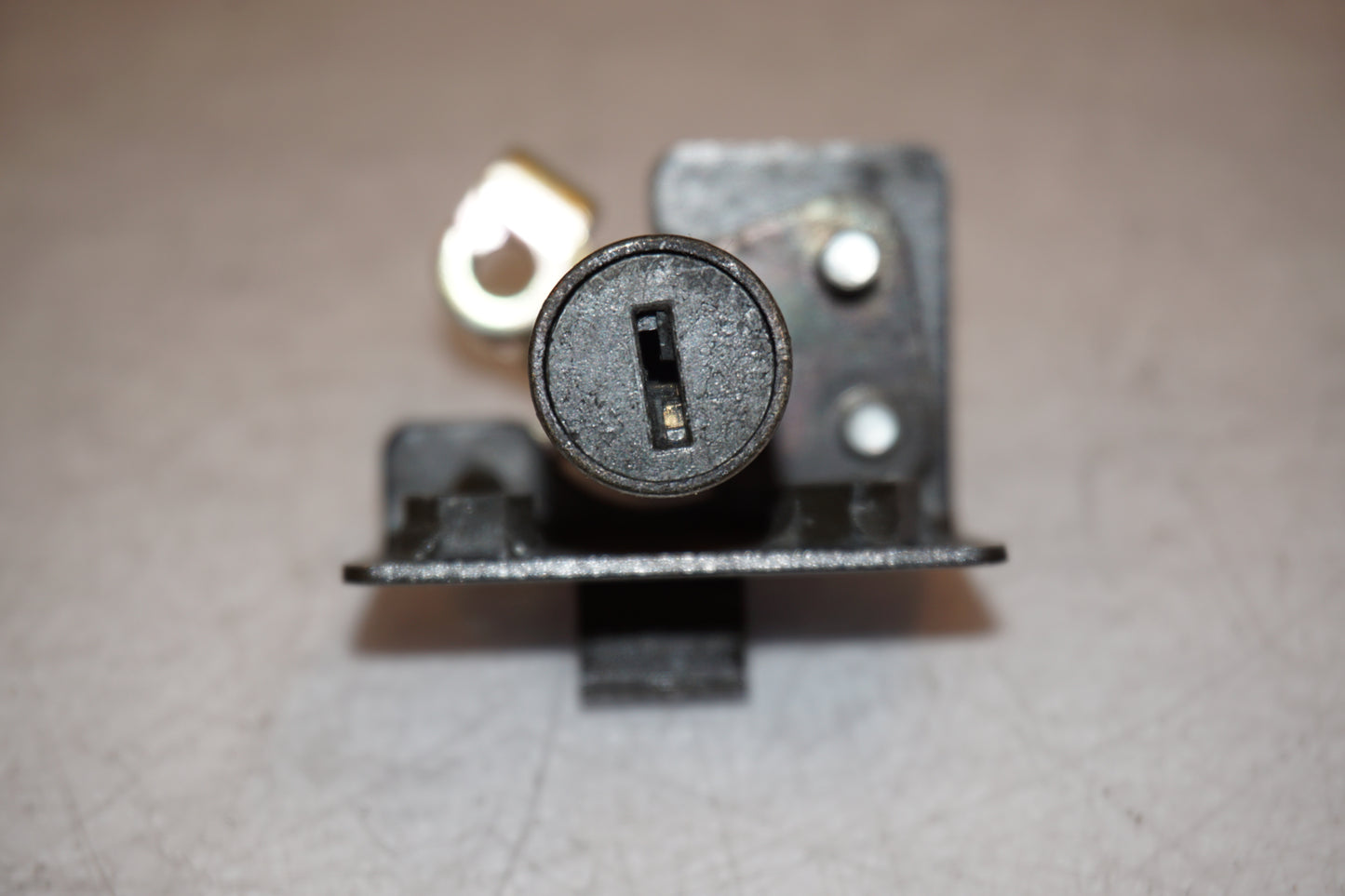 Extrabilder på Låssats från en Kawasaki ZZR 1200 -2002 motorcykel.