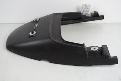 Höger sida på Bakvinge från en Honda XL 650 V -2000 motorcykel.