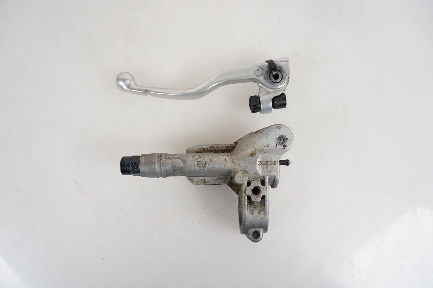 Kopplingshuvudcylinder