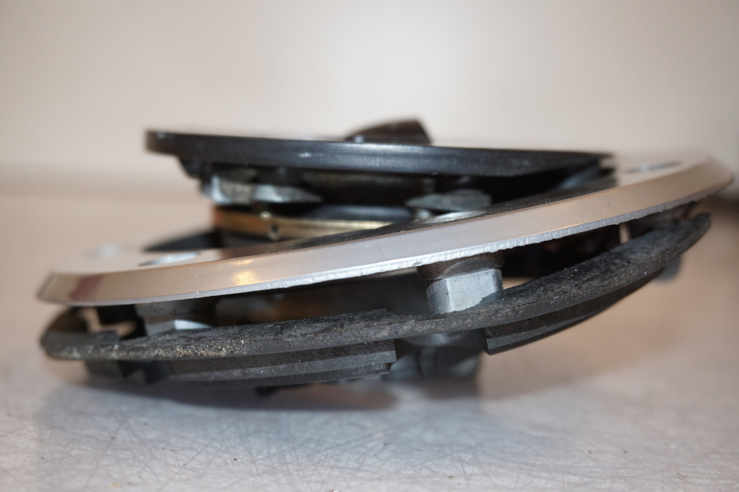 Extrabild1 på Låssats från en Kawasaki ZZR 1100 -1994 motorcykel.