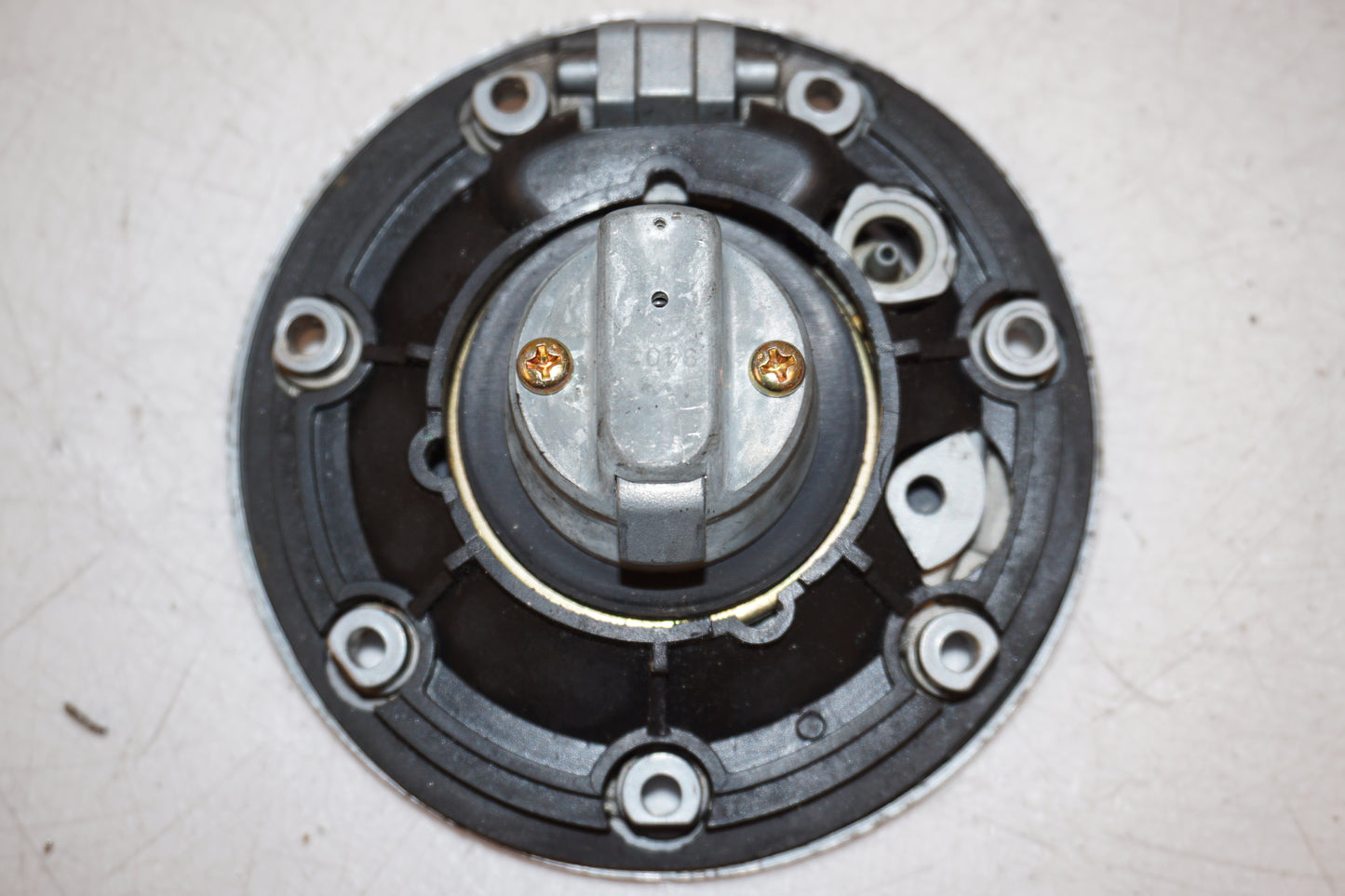 Extrabild4 på Låssats från en Kawasaki ZZR 1100 -1994 motorcykel.