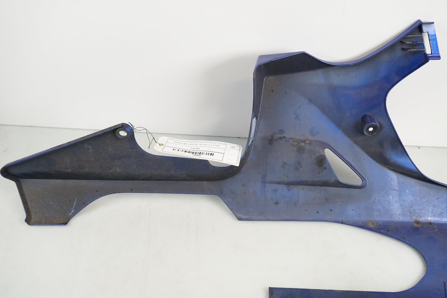 Extrabild3 på Magkåpa från en Honda CBR 1000 RR -2010 motorcykel.