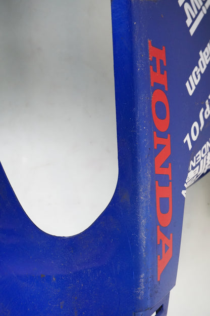 Extrabild1 på Magkåpa från en Honda CBR 1000 RR -2010 motorcykel.