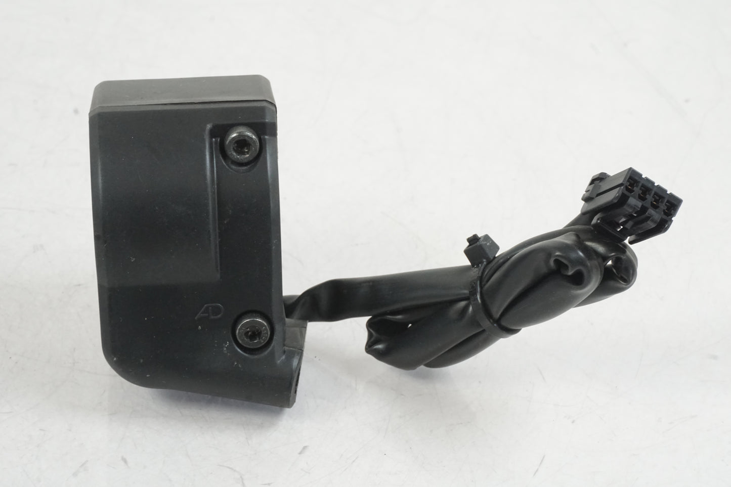 Vänster sida på Styrelreglage från en Buell 1125 CR -2009 motorcykel.