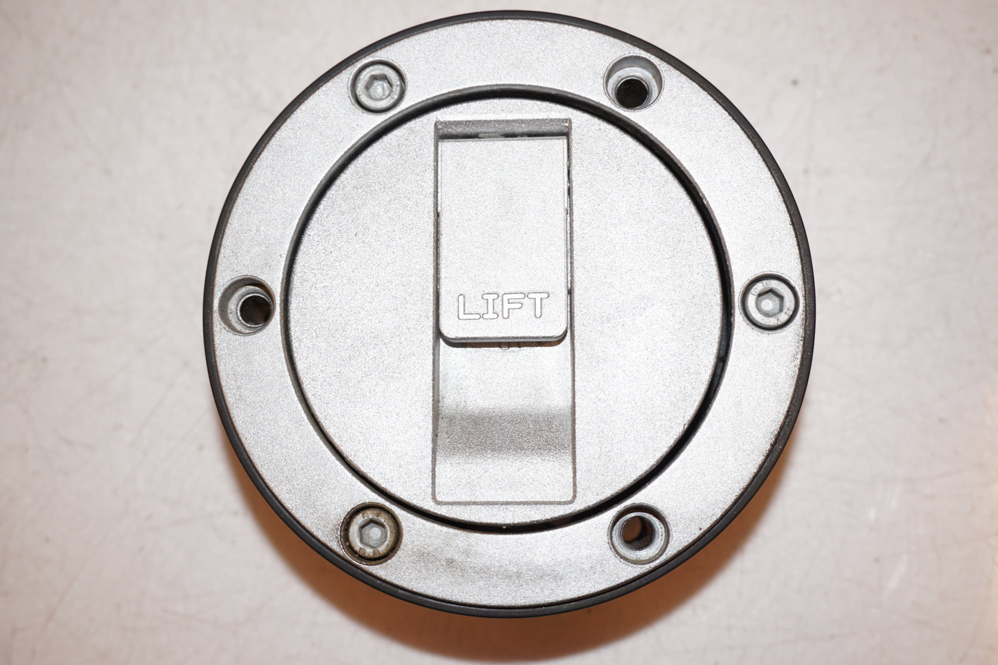 Extrabilder på Låssats från en KTM 990 Adventure -2007 motorcykel.