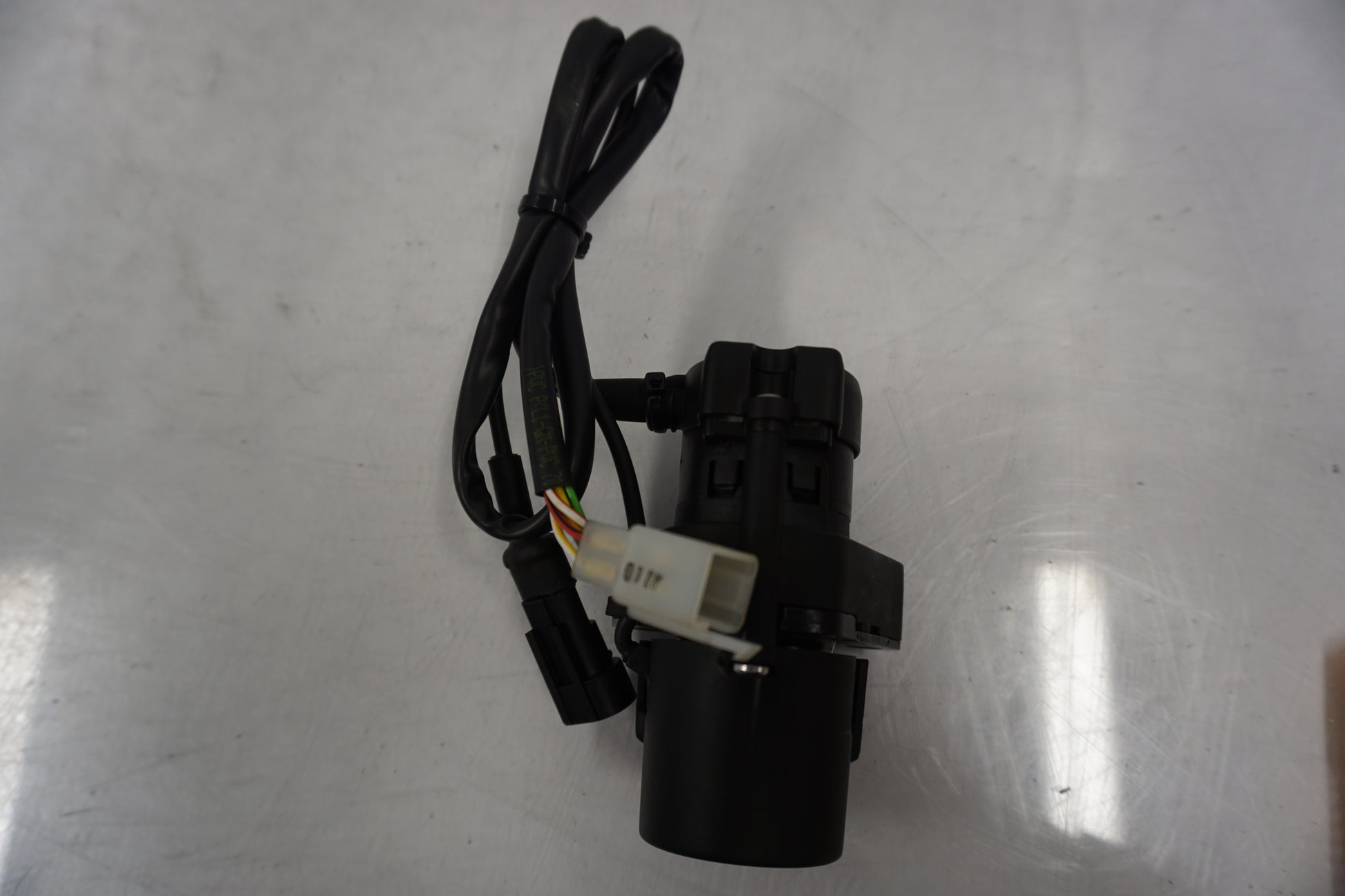 Extrabilder på Låssats från en Aprilia Tuono V4R -2018 motorcykel.