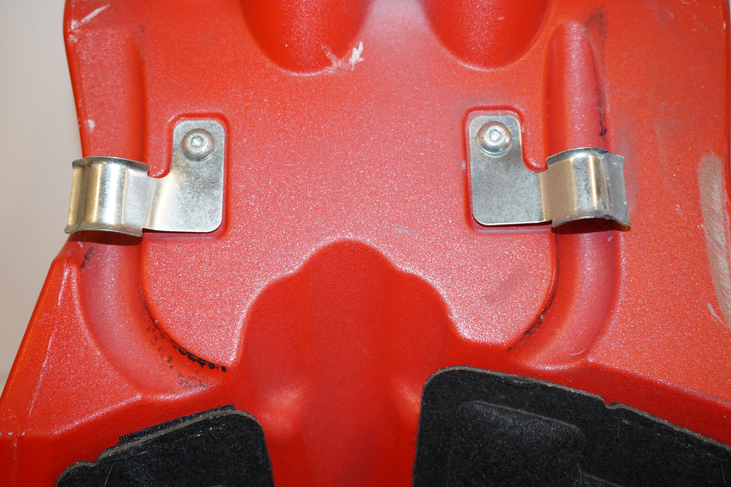 Extrabild5 på Bensintank från en Ducati Streetfighter 1098 -2010 motorcykel.