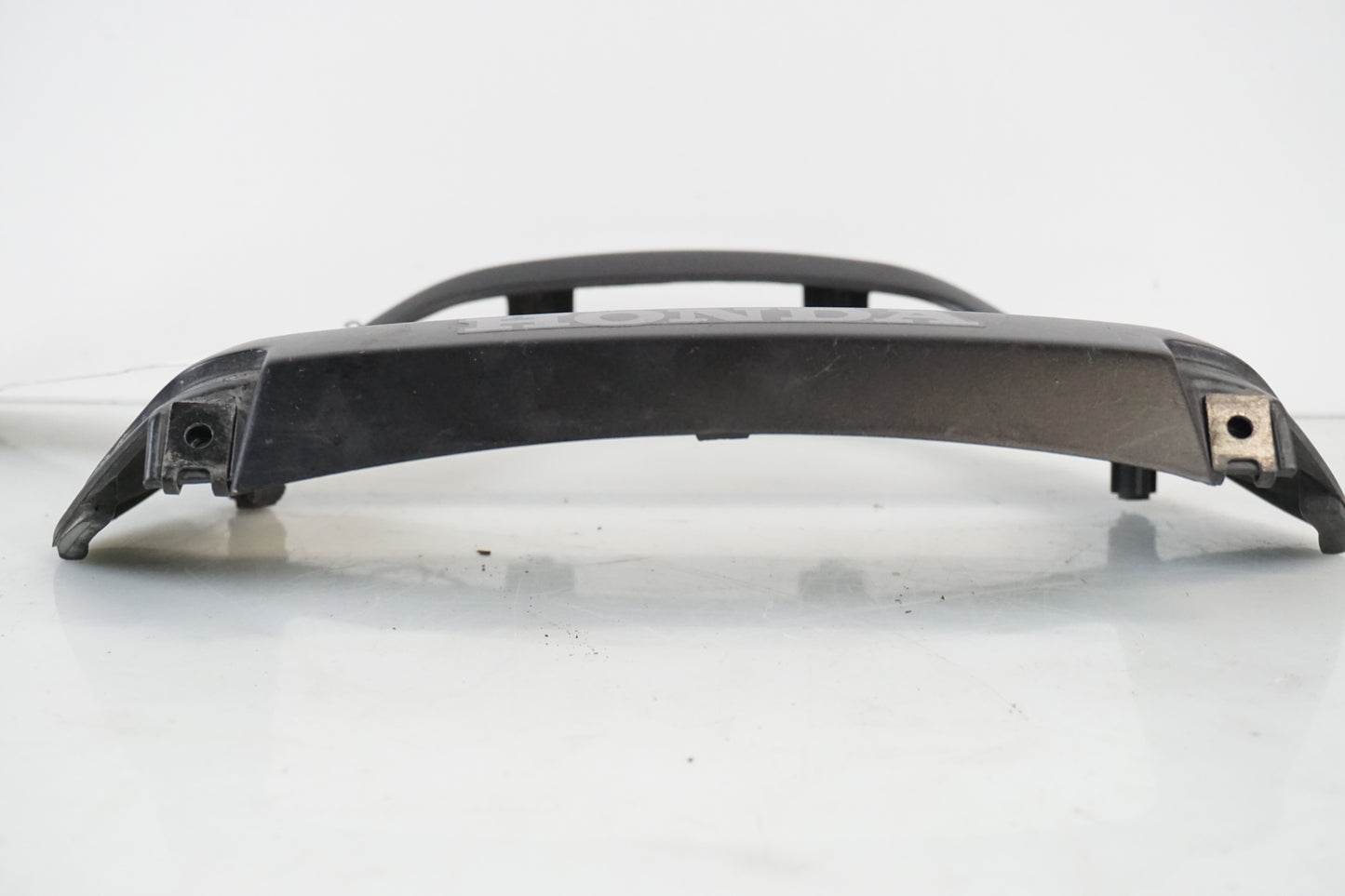 Baksidan på Baklampplast från en Honda CBR 900 RR -1996 motorcykel.