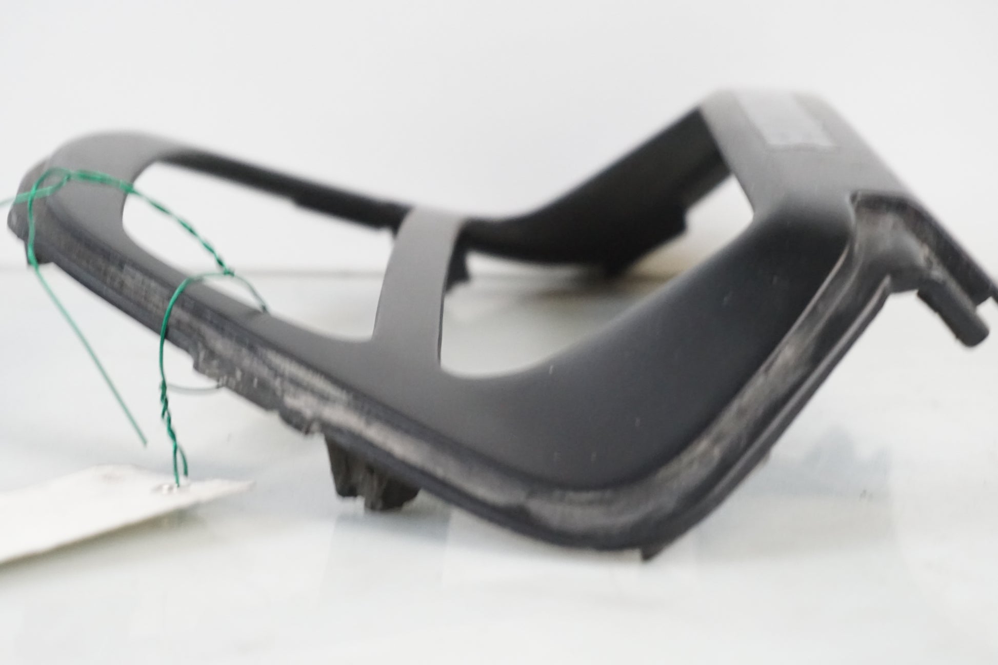 Snett uppifrån på Baklampplast från en Honda CBR 900 RR -1996 motorcykel.