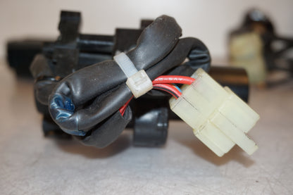 Extrabild3 på Låssats från en Honda VTR 1000 F -2001 motorcykel.