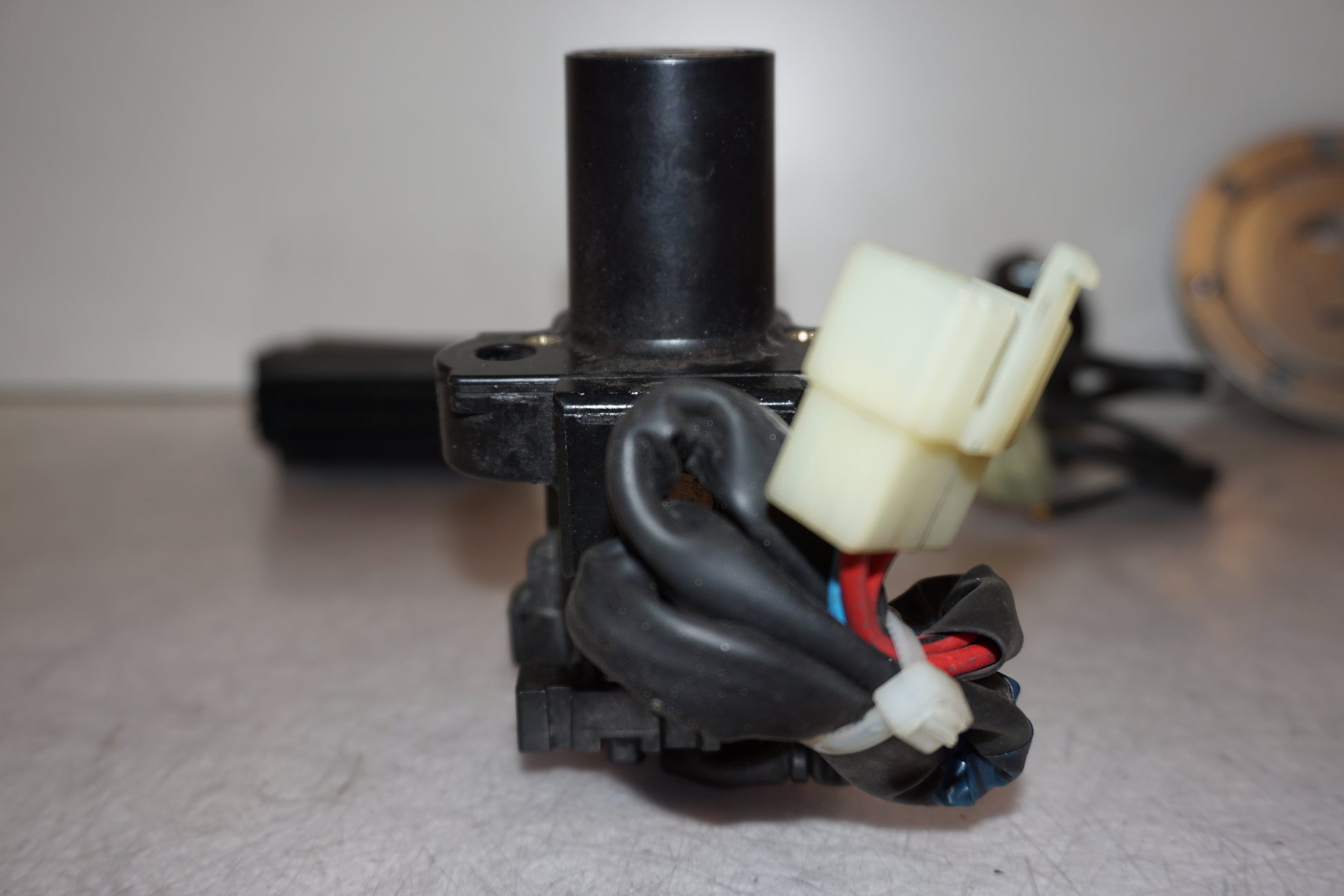 Extrabilder på Låssats från en Honda VTR 1000 F -2001 motorcykel.