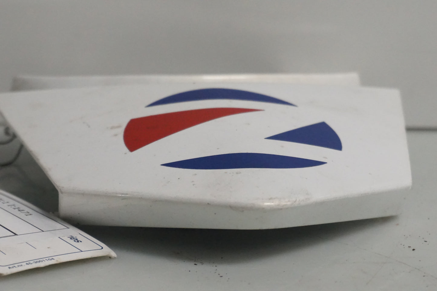 Baksidan på Bakvinge från en Honda CB 500 F -2013 motorcykel.