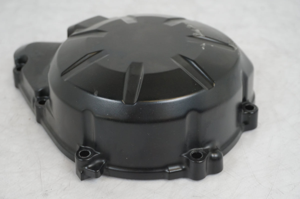 Carcasă generator