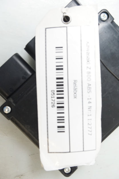 Höger sida på Reläbox från en Kawasaki Z 800 -2014 motorcykel.