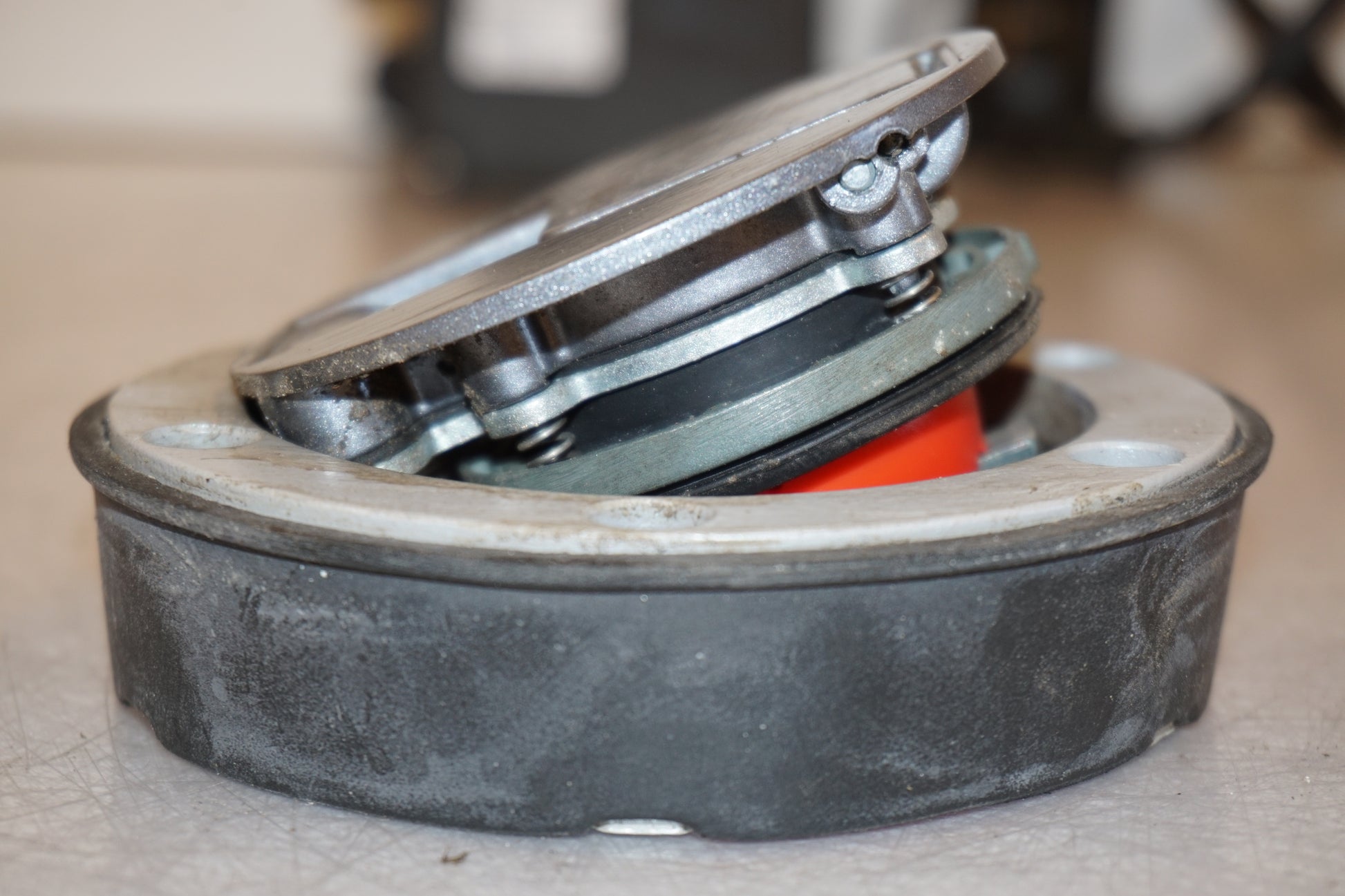 Extrabild6 på Låssats från en Triumph Speed Triple -2011 motorcykel.