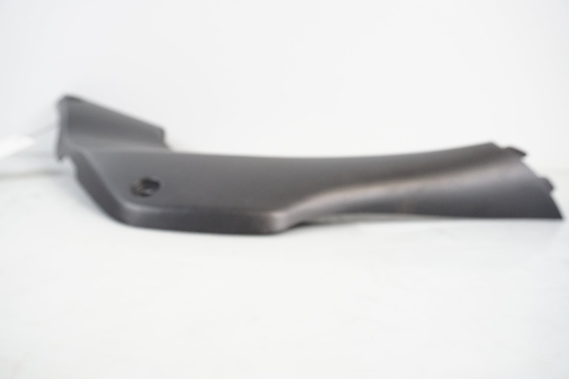 Baksidan på Sidopanel från en Honda CB 600 Hornet -2001 motorcykel.