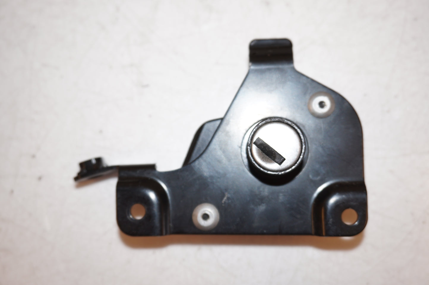 Extrabilder på Låssats från en Triumph Speed Triple -2011 motorcykel.