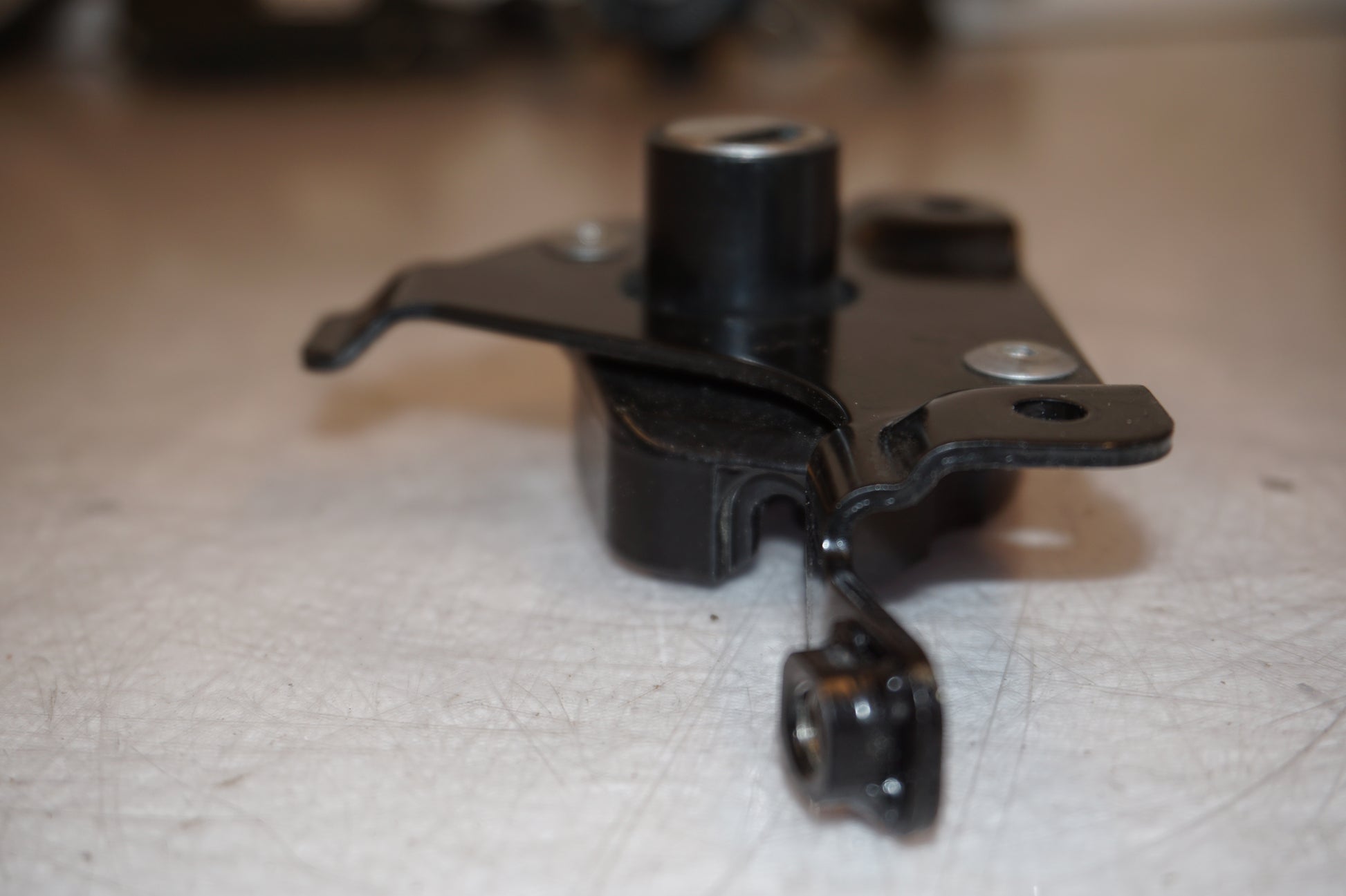 Extrabilder på Låssats från en Triumph Speed Triple -2011 motorcykel.