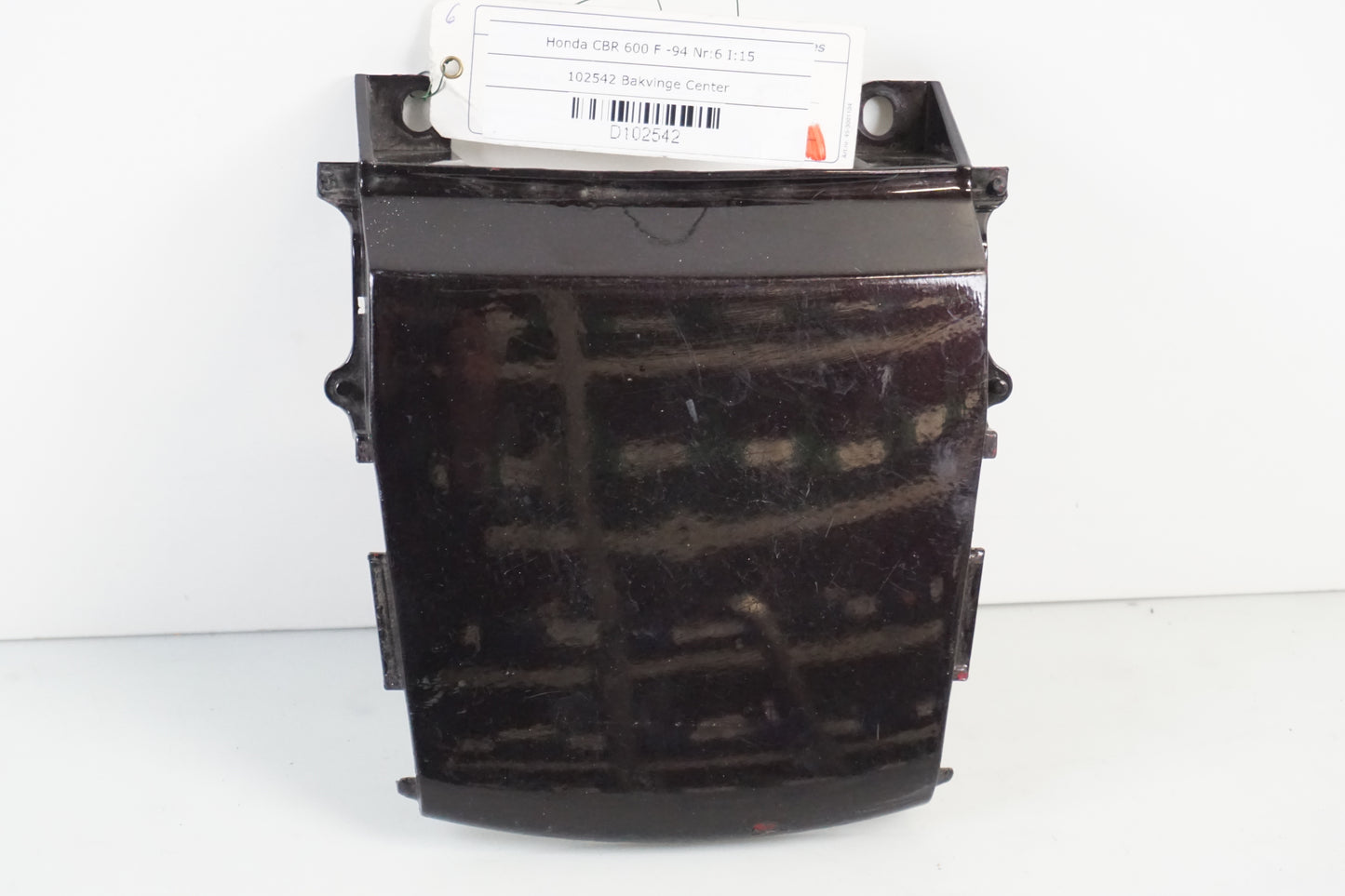Framsidan på Bakvinge från en Honda CBR 600 -1994 motorcykel.