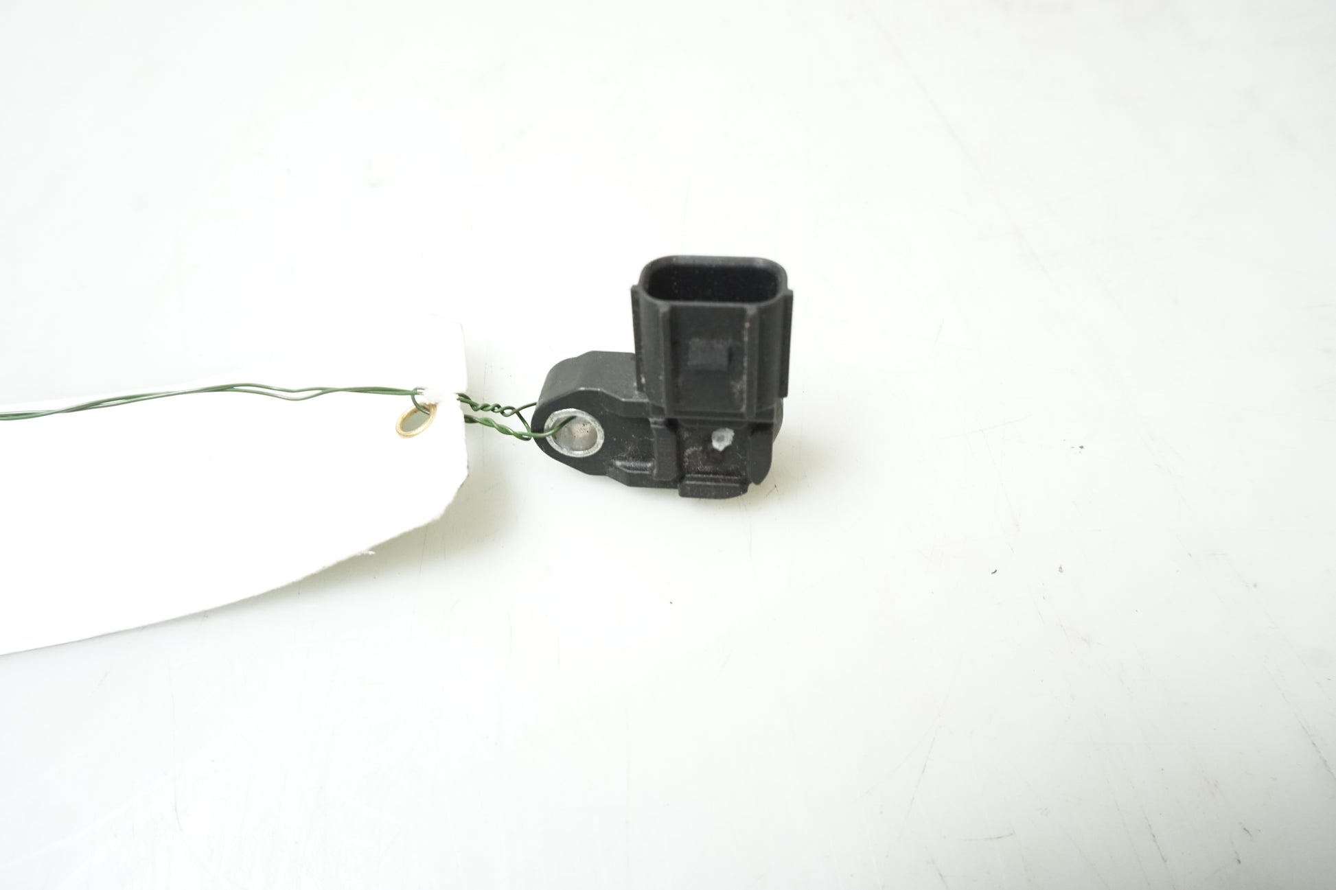 Höger sida på Mapsensor från en Kawasaki Ninja 300 -2014 motorcykel.