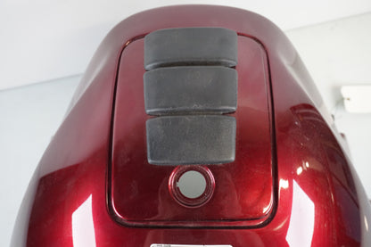 Extrabild2 på Bensintankskåpa från en Honda ST 1100 -1998 motorcykel.