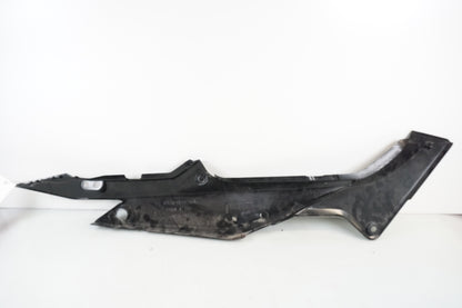 Baksidan på Bakvinge från en Honda CBR 125 R -2004 motorcykel.