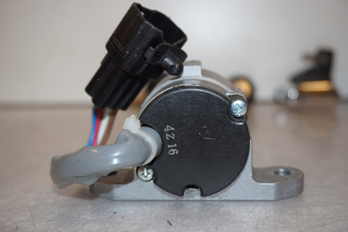 Extrabild3 på Låssats från en Suzuki VZ 1600 -2005 motorcykel.