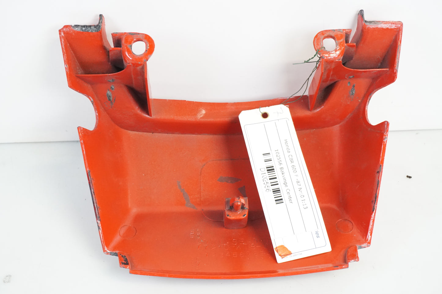 Snett uppifrån på Bakvinge från en Honda CBR 600 -1987 motorcykel.